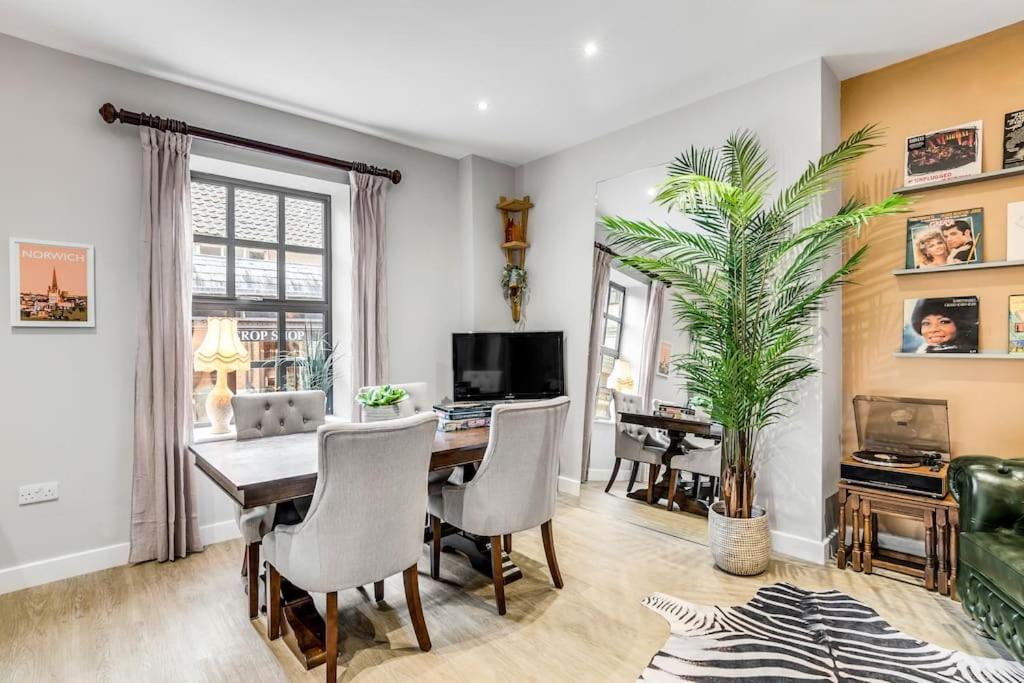 Castle House Apartment