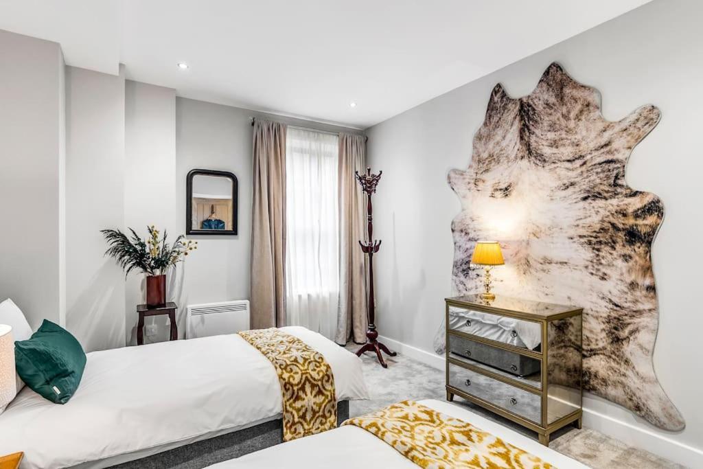 Castle House Apartment